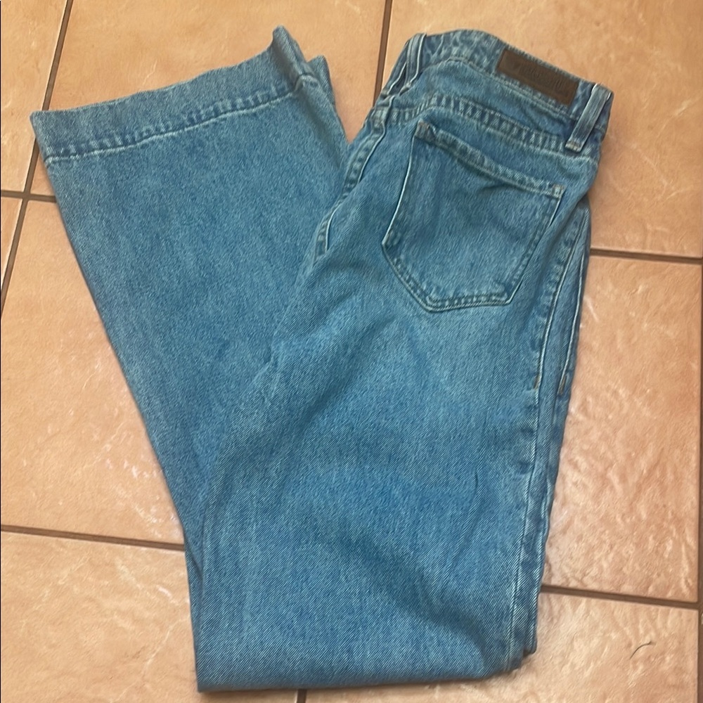 Rock and roll flares